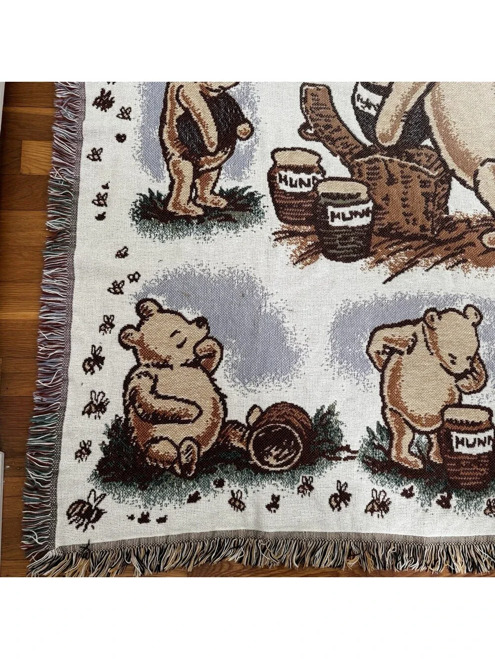 VTG Disney Classic Pooh Woven Tapestry Fringe Blanket Winnie the Pooh Hunny Pots